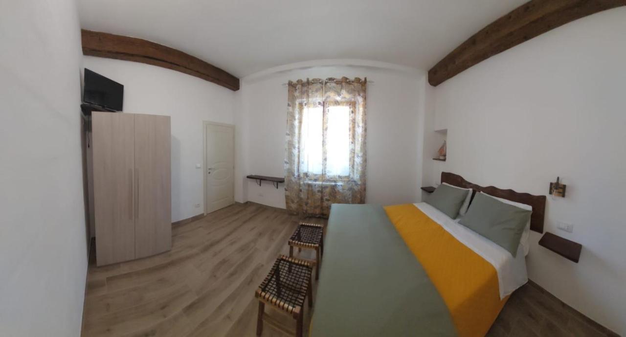 B & B Giu & Dany Bruscoli Buitenkant foto
